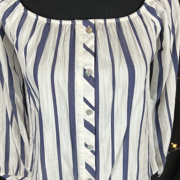 Boutique Velvet Heart Blue/White striped top with 3/4 length sleeves - Picture 2 of 6